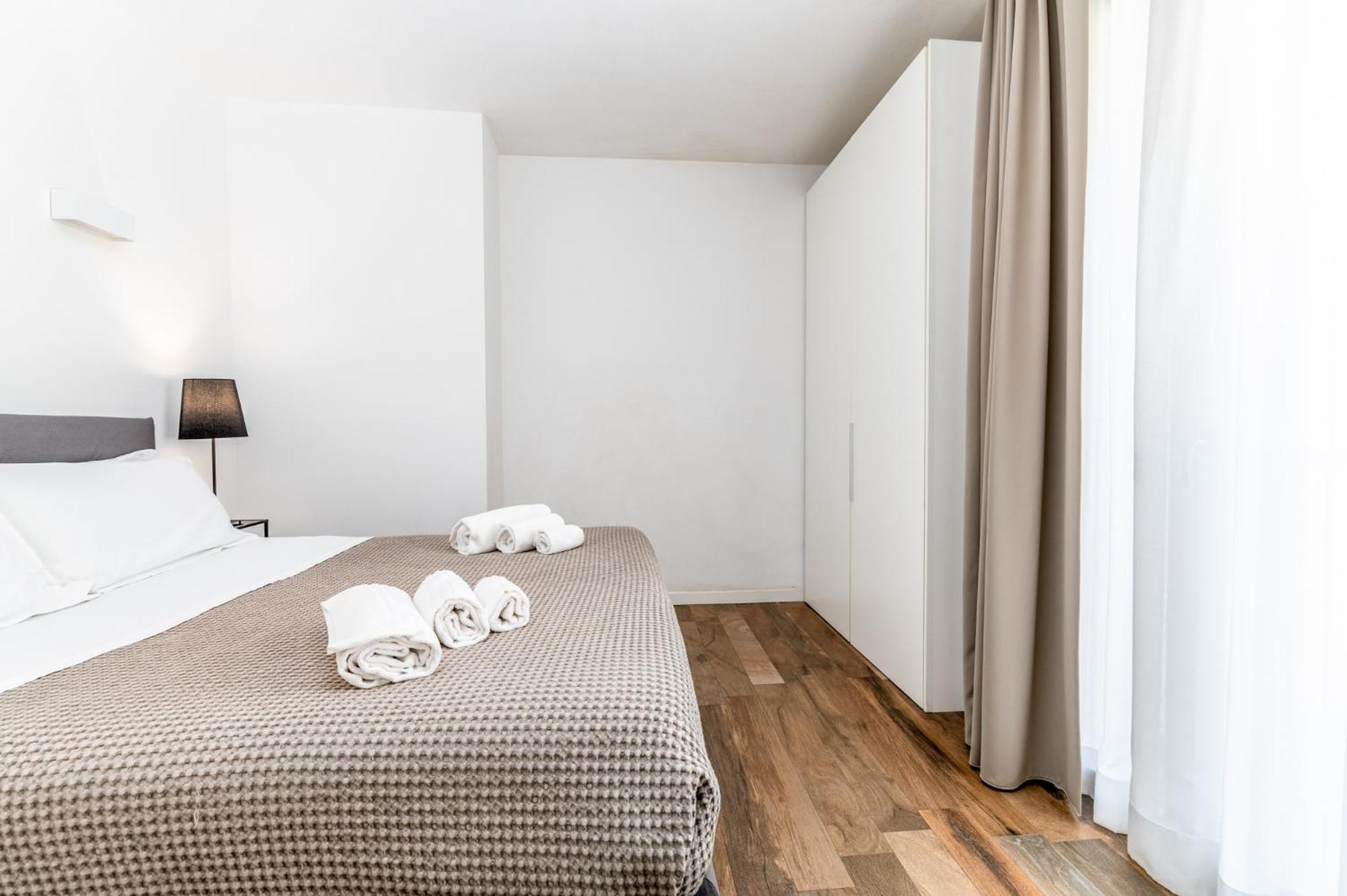 Santo Stefano Raro Rooms Collection บรินดิซิ ภายนอก รูปภาพ