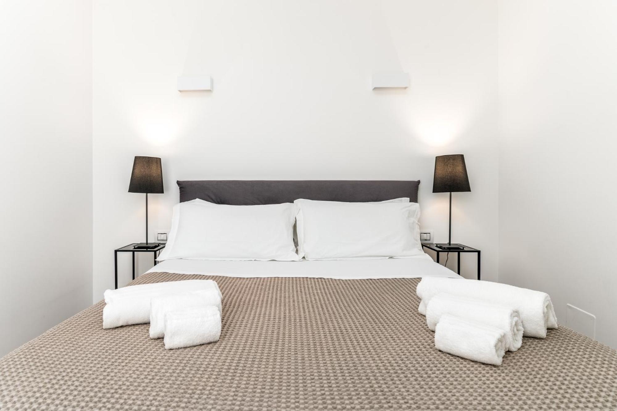 Santo Stefano Raro Rooms Collection บรินดิซิ ภายนอก รูปภาพ