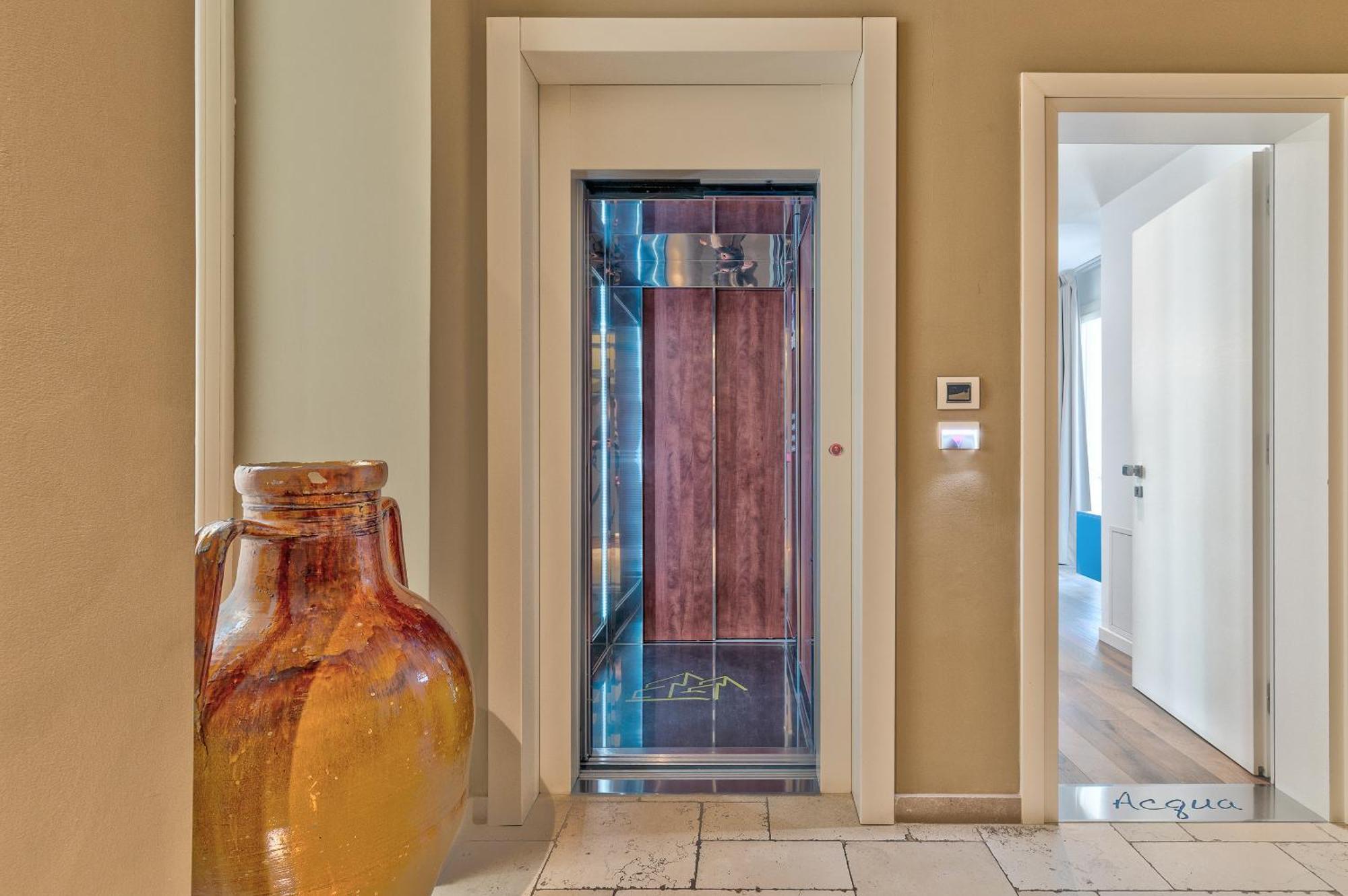 Santo Stefano Raro Rooms Collection บรินดิซิ ภายนอก รูปภาพ