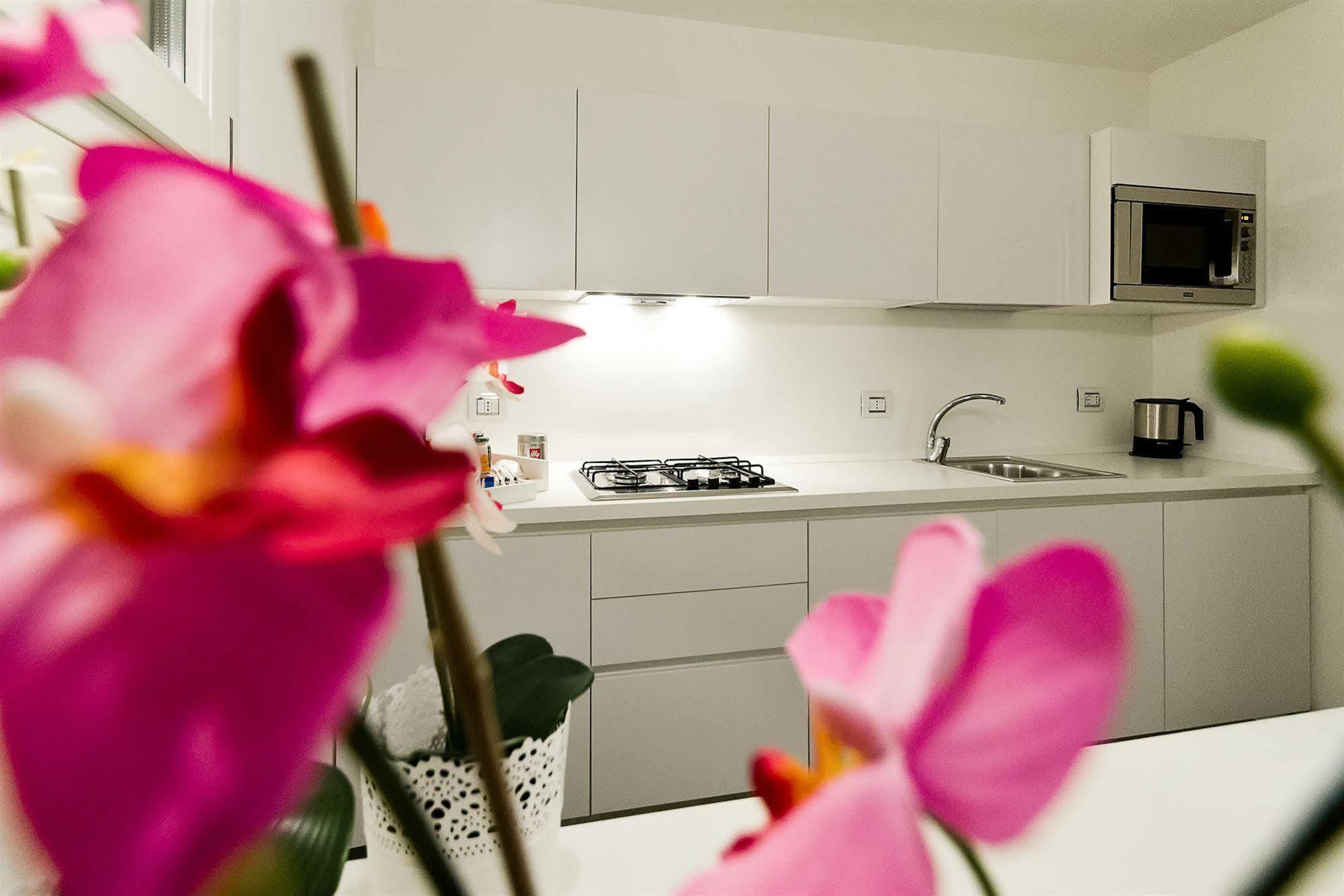 Santo Stefano Raro Rooms Collection บรินดิซิ ภายนอก รูปภาพ